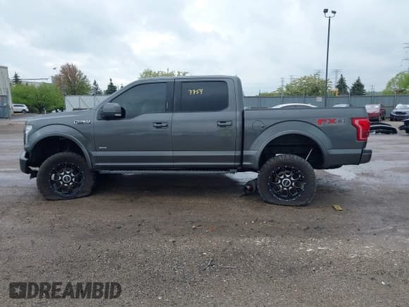 ✅ 2015 Ford F-150 XLT • VIN: 1FTEW1EG9FFA14551 • Lot: 42157754. Wystawiony na IAAI z przebiegiem 135 722 mil. Bezpłatny archiwum sprzedaży aukcyjnych z USA i szczegółowy raport historii pojazdu na DreamBid. Zdjęcie 13.
