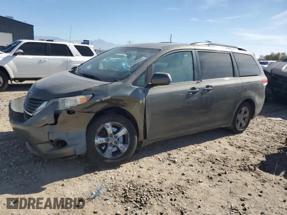 ✅ 2011 Toyota Sienna LE • VIN: 5TDKK3DC5BS148430 • Lot: 90360255. Wystawiony na Copart z przebiegiem 198 741 mil. Bezpłatny archiwum sprzedaży aukcyjnych z USA i szczegółowy raport historii pojazdu na DreamBid. Zdjęcie 1.