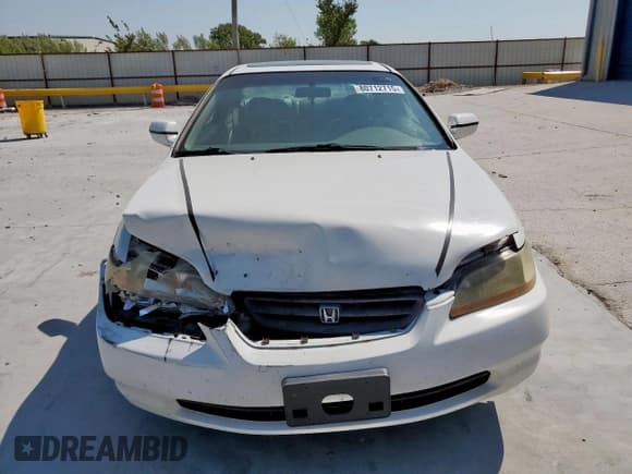 ✅ 1999 Honda Accord EX • VIN: 1HGCG2259XA031556 • Лот: 80712715. Опубликован ранее на Copart с пробегом 212 920 миль. Бесплатный доступ к архиву аукционных продаж из США и подробный отчёт об истории автомобиля на DreamBid. Изображение 5.