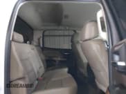 ✅ 2019 GMC Sierra 2500HD SLT • VIN: 1GT12REY2KF238367 • Lot: 43289541. Wystawiony na IAAI z przebiegiem 161 628 mil. Bezpłatny archiwum sprzedaży aukcyjnych z USA i szczegółowy raport historii pojazdu na DreamBid. Zdjęcie 8.