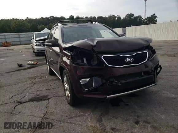✅ 2012 Kia Sorento SX • VIN: 5XYKW4A25CG243610 • Lot: 81154135. Wystawiony na Copart z przebiegiem 130 613 mil. Bezpłatny archiwum sprzedaży aukcyjnych z USA i szczegółowy raport historii pojazdu na DreamBid. Zdjęcie 15.
