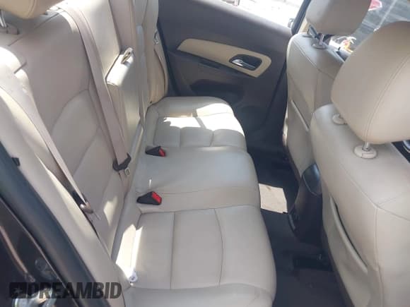 ✅ 2015 Chevrolet Cruze LT • VIN: 1G1PE5SB8F7129284 • Лот: 42999670. Опубликован ранее на IAAI с пробегом 175 059 миль. Бесплатный доступ к архиву аукционных продаж из США и подробный отчёт об истории автомобиля на DreamBid. Изображение 8.