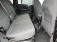 ✅ 2024 Jeep Wrangler Sahara • VIN: 1C4RJXP6XRW274744 • Lot: 53604185. Wystawiony na Copart z przebiegiem 26 306 mil. Bezpłatny archiwum sprzedaży aukcyjnych z USA i szczegółowy raport historii pojazdu na DreamBid. Zdjęcie 10.