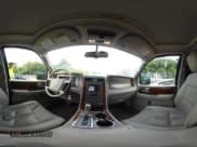 ✅ 2014 Lincoln Navigator • VIN: 5LMJJ3J50EEL07099 • Lot: 42719616. Listed on IAAI with 139,749 mi. Free auction sales archive from the USA and detailed vehicle history report at DreamBid. Image 19.