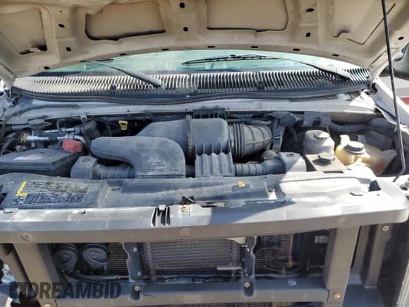 ✅ 2010 Ford Econoline Passenger XL • VIN: 1FBNE3BL9ADA86083 • Lot: 52275585. Listed on Copart with 253,135 mi. Free auction sales archive from the USA and detailed vehicle history report at DreamBid. Image 12.