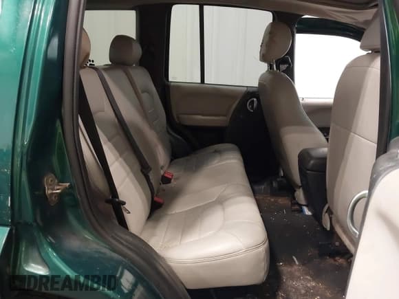 ✅ 2004 Jeep Liberty Limited • VIN: 1J4GL58K74W158762 • Lot: 42228405. Listed on IAAI with 133,943 mi. Free auction sales archive from the USA and detailed vehicle history report at DreamBid. Image 8.