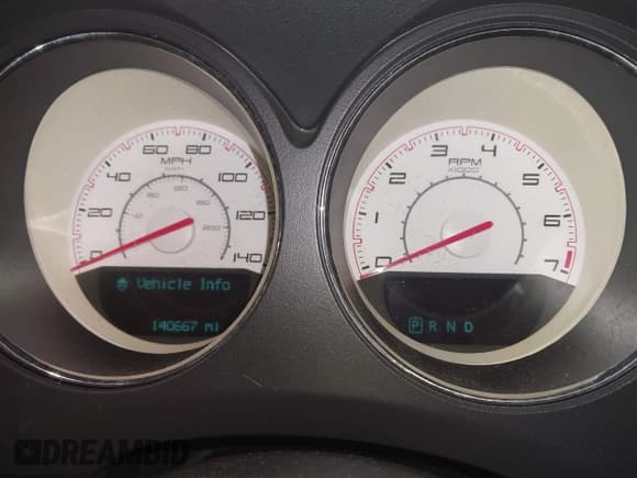 ✅ 2013 Dodge Challenger SXT • VIN: 2C3CDYAG6DH632762 • Lot: 42319731. Listed on IAAI with 140,667 mi. Free auction sales archive from the USA and detailed vehicle history report at DreamBid. Image 7.