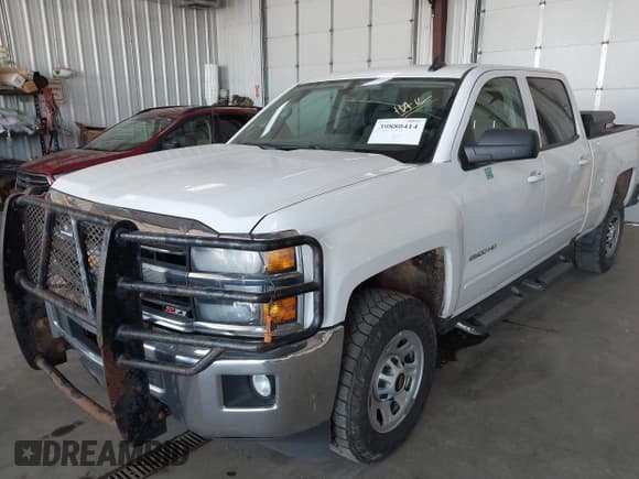 ✅ 2019 Chevrolet Silverado 2500HD LT • VIN: 1GC1KSEG3KF137272 • Lot: 39880414. Wystawiony na IAAI z przebiegiem 158 275 mil. Bezpłatny archiwum sprzedaży aukcyjnych z USA i szczegółowy raport historii pojazdu na DreamBid. Zdjęcie 6.