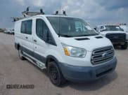 ✅ 2015 Ford Transit Cargo • VIN: 1FTNR1ZM3FKA77885 • Lot: 42951583. Wystawiony na IAAI z przebiegiem 212 528 mil. Bezpłatny archiwum sprzedaży aukcyjnych z USA i szczegółowy raport historii pojazdu na DreamBid. Zdjęcie 1.