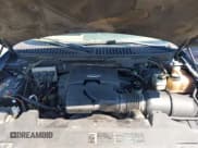 ✅ 2004 Ford Expedition Special Service • VIN: 1FMFU15L24LA19494 • Lot: 42749526. Wystawiony na IAAI z przebiegiem 260 950 mil. Bezpłatny archiwum sprzedaży aukcyjnych z USA i szczegółowy raport historii pojazdu na DreamBid. Zdjęcie 10.