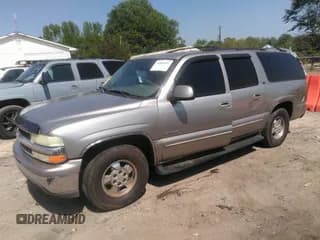 ✅ 2000 Chevrolet Suburban LT • VIN: 3GNFK16T4YG117106 • Лот: 42081547. Опубликован ранее на IAAI с пробегом 301 204 миль. Бесплатный доступ к архиву аукционных продаж из США и подробный отчёт об истории автомобиля на DreamBid. Изображение 2.