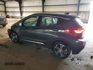 2020 Chevrolet Bolt EV Premier z VIN 1G1FZ6S04L4115349, wystawiony jako Copart lot #39865494 z przebiegiem 55 494 mil mil oraz . Historia ofert i sprzedaży dostępna na DreamBid. Obrazek 2.
