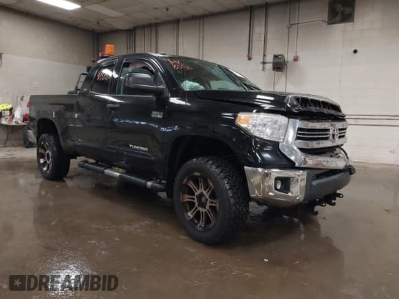 ✅ 2016 Toyota Tundra SR • VIN: 5TFUY5F16GX558783 • Lot: 40828530. Listed on IAAI with 169,499 mi. Free auction sales archive from the USA and detailed vehicle history report at DreamBid. Image 1.