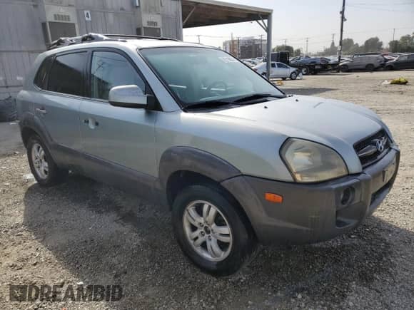 2006 Hyundai Tucson GLS с VIN KM8JN12D26U338105, выставлен на аукционе Copart как лот 79716804 с пробегом 182 387 миль миль и Чистый • Clean title. История ставок и продаж доступна на DreamBid. Изображение 4.