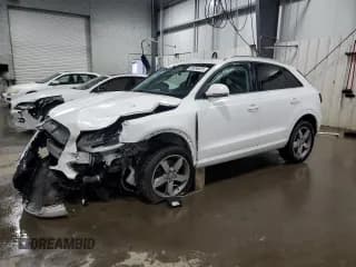 ✅ 2015 Audi Q3 Premium Plus • VIN: WA1EFCFSXFR009897 • Lot: 85696825. Wystawiony na Copart z przebiegiem 114 937 mil. Bezpłatny archiwum sprzedaży aukcyjnych z USA i szczegółowy raport historii pojazdu na DreamBid. Zdjęcie 1.