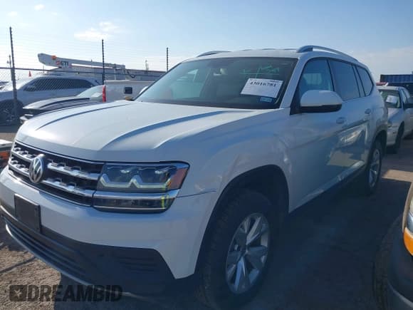 ✅ 2019 Volkswagen Atlas S • VIN: 1V2AP2CA7KC594862 • Лот: 43016781. Опубликован ранее на IAAI с пробегом 34 130 миль. Бесплатный доступ к архиву аукционных продаж из США и подробный отчёт об истории автомобиля на DreamBid. Изображение 17.