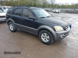✅ 2003 Kia Sorento LX • VIN: KNDJD733535047202 • Lot: 42016917. Listed on IAAI with 130,050 mi. Free auction sales archive from the USA and detailed vehicle history report at DreamBid. Image 1.