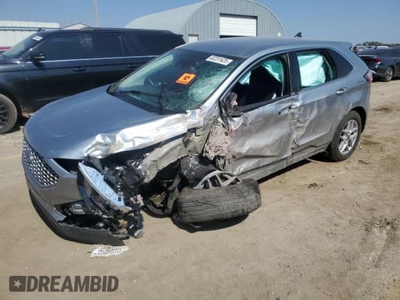 ✅ 2024 Ford Edge SEL • VIN: 2FMPK4J93RBA48953 • Lot: 82251625. Wystawiony na Copart z przebiegiem Nie podano. Bezpłatny archiwum sprzedaży aukcyjnych z USA i szczegółowy raport historii pojazdu na DreamBid. Zdjęcie 1.