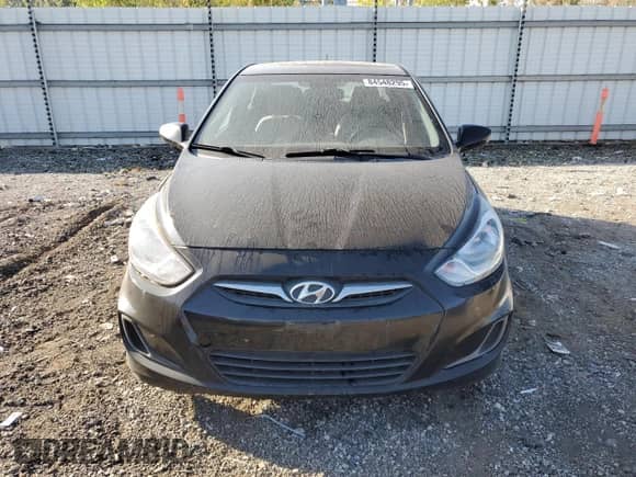 2013 Hyundai Accent GLS с VIN KMHCT4AE1DU494532, выставлен на аукционе Copart как лот 84548295 с пробегом 147 743 миль миль и Списание • Salvage title. История ставок и продаж доступна на DreamBid. Изображение 5.