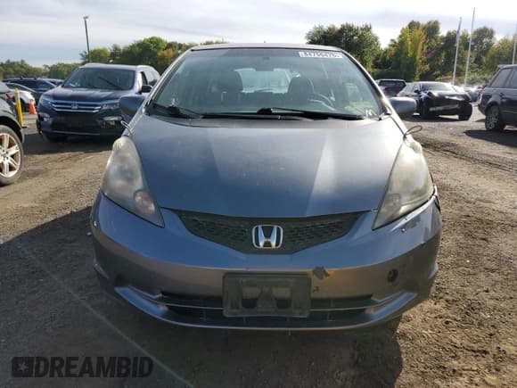 ✅ 2013 Honda Fit • VIN: JHMGE8H35DC079620 • Лот: 84755475. Опубликован ранее на Copart с пробегом 149 086 миль. Бесплатный доступ к архиву аукционных продаж из США и подробный отчёт об истории автомобиля на DreamBid. Изображение 5.