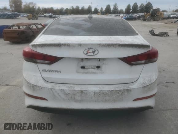✅ 2017 Hyundai Elantra Value Edition • VIN: 5NPD84LF2HH174846 • Лот: 92314795. Опубликован ранее на Copart с пробегом 72 057 миль. Бесплатный доступ к архиву аукционных продаж из США и подробный отчёт об истории автомобиля на DreamBid. Изображение 6.