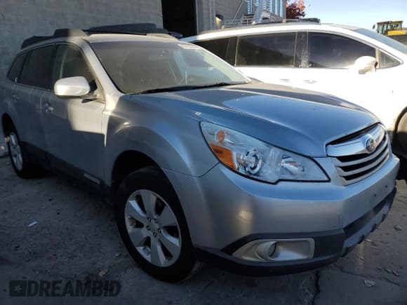 ✅ 2012 Subaru Outback Prem • VIN: 4S4BRCCC8C3276303 • Lot: 80708744. Wystawiony na Copart z przebiegiem 124 180 mil. Bezpłatny archiwum sprzedaży aukcyjnych z USA i szczegółowy raport historii pojazdu na DreamBid. Zdjęcie 4.