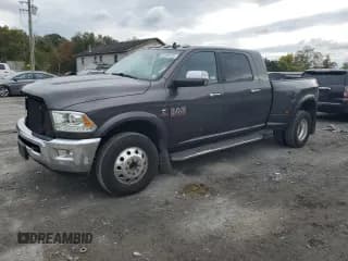 ✅ 2018 Ram 3500 Laramie • VIN: 3C63RRML8JG220955 • Lot: 82006725. Wystawiony na Copart z przebiegiem 124 457 mil. Bezpłatny archiwum sprzedaży aukcyjnych z USA i szczegółowy raport historii pojazdu na DreamBid. Zdjęcie 1.
