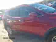 2014 Hyundai Santa Fe z VIN 5XYZU3LA0EG213405, wystawiony jako IAAI lot #43601126 z przebiegiem 171 331 mil mil oraz . Historia ofert i sprzedaży dostępna na DreamBid. Obrazek 13.