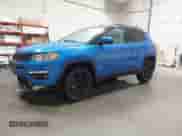 2020 Jeep Compass Latitude с VIN 3C4NJDBB3LT229336, выставлен на аукционе IAAI как лот 41568382 с пробегом 49 649 миль миль и . История ставок и продаж доступна на DreamBid. Изображение 2.