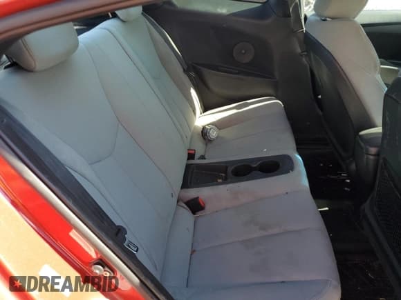 ✅ 2012 Hyundai Veloster w/Gray Int • VIN: KMHTC6AD2CU020008 • Lot: 74321094. Wystawiony na Copart z przebiegiem 114 712 mil. Bezpłatny archiwum sprzedaży aukcyjnych z USA i szczegółowy raport historii pojazdu na DreamBid. Zdjęcie 11.