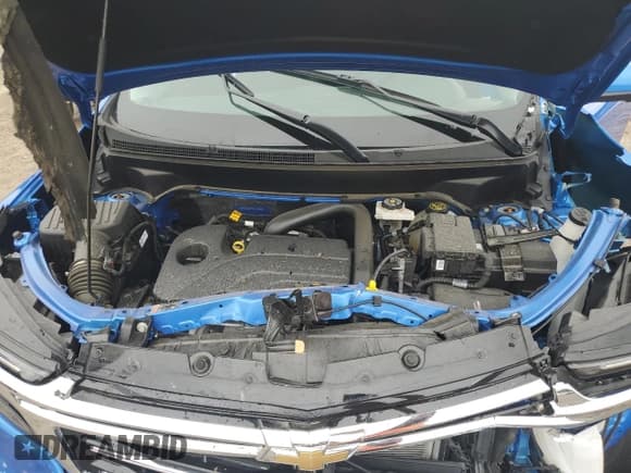 ✅ 2024 Chevrolet Equinox Premier • VIN: 3GNAXNEG4RL173837 • Lot: 81722135. Wystawiony na Copart z przebiegiem 15 478 mil. Bezpłatny archiwum sprzedaży aukcyjnych z USA i szczegółowy raport historii pojazdu na DreamBid. Zdjęcie 12.