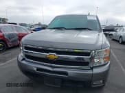 ✅ 2009 Chevrolet Silverado 1500 • VIN: 1GCEC39J69Z174643 • Lot: 42853730. Wystawiony na IAAI z przebiegiem 172 839 mil. Bezpłatny archiwum sprzedaży aukcyjnych z USA i szczegółowy raport historii pojazdu na DreamBid. Zdjęcie 12.