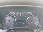 ✅ 2018 Chevrolet Silverado 1500 LT • VIN: 3GCPCREC3JG549623 • Lot: 43623946. Wystawiony na IAAI z przebiegiem 125 398 mil. Bezpłatny archiwum sprzedaży aukcyjnych z USA i szczegółowy raport historii pojazdu na DreamBid. Zdjęcie 7.