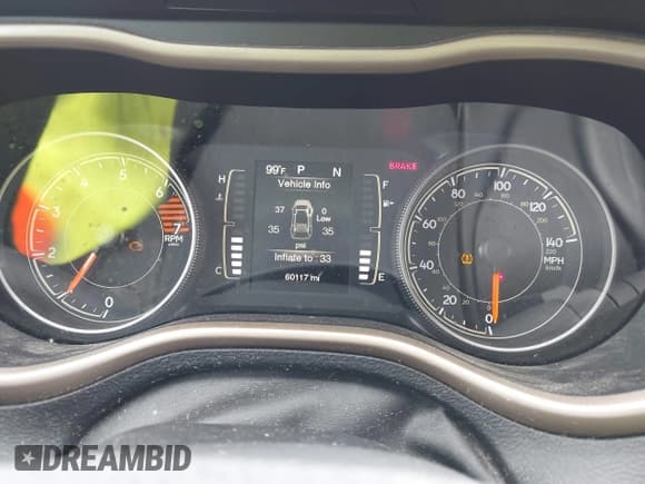 ✅ 2018 Jeep Cherokee Latitude • VIN: 1C4PJMCBXJD601104 • Lot: 42732211. Listed on IAAI with 60,117 mi. Free auction sales archive from the USA and detailed vehicle history report at DreamBid. Image 7.