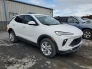 ✅ 2024 Buick Encore GX Preferred • VIN: KL4AMCSL1RB001381 • Lot: 80845475. Wystawiony na Copart z przebiegiem 37 622 mil. Bezpłatny archiwum sprzedaży aukcyjnych z USA i szczegółowy raport historii pojazdu na DreamBid. Zdjęcie 4.