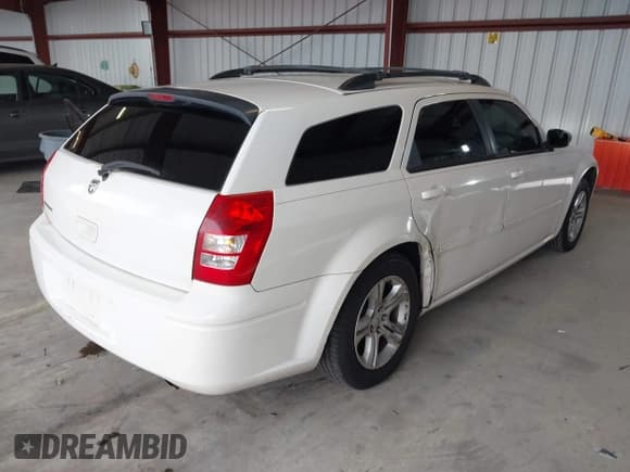 ✅ 2006 Dodge Magnum • VIN: 2D8FV47T66H349463 • Lot: 43886813. Listed on IAAI with 139,384 mi. Free auction sales archive from the USA and detailed vehicle history report at DreamBid. Image 4.