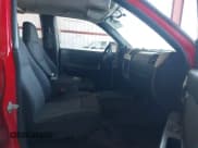 ✅ 2007 GMC Canyon SLE1 • VIN: 1GTDS13EX78143929 • Lot: 41786173. Wystawiony na IAAI z przebiegiem 246 632 mil. Bezpłatny archiwum sprzedaży aukcyjnych z USA i szczegółowy raport historii pojazdu na DreamBid. Zdjęcie 5.