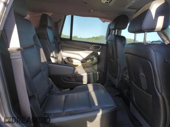 ✅ 2016 GMC Yukon Denali • VIN: 1GKS2CKJ4GR350574 • Lot: 84559845. Listed on Copart with Not provided. Free auction sales archive from the USA and detailed vehicle history report at DreamBid. Image 11.