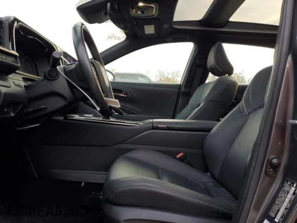 ✅ 2024 Toyota Crown Limited • VIN: JTDAAAAF1R3030050 • Лот: 91638615. Опубликован ранее на Copart с пробегом 39 342 миль. Бесплатный доступ к архиву аукционных продаж из США и подробный отчёт об истории автомобиля на DreamBid. Изображение 7.