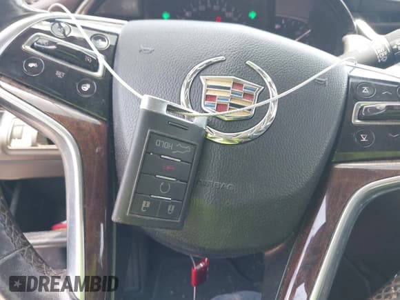 ✅ 2013 Cadillac XTS Luxury • VIN: 2G61P5S30D9231077 • Лот: 42877576. Опубликован ранее на IAAI с пробегом 184 373 миль. Бесплатный доступ к архиву аукционных продаж из США и подробный отчёт об истории автомобиля на DreamBid. Изображение 11.