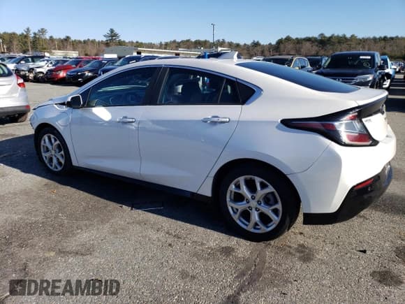 ✅ 2018 Chevrolet Volt Premier • VIN: 1G1RD6S51JU136115 • Lot: 82603553. Wystawiony na Copart z przebiegiem 55 734 mil. Bezpłatny archiwum sprzedaży aukcyjnych z USA i szczegółowy raport historii pojazdu na DreamBid. Zdjęcie 2.