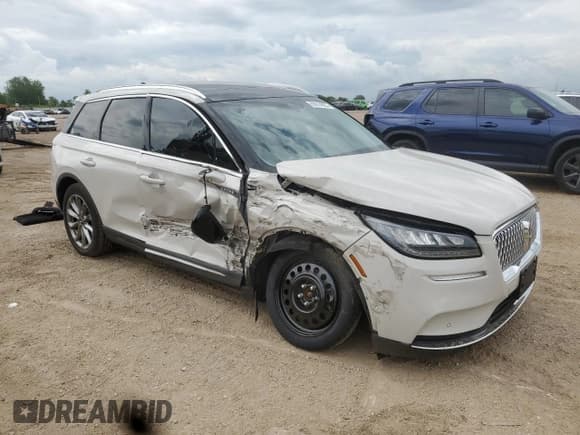 ✅ 2020 Lincoln Corsair Standard • VIN: 5LMCJ1D91LUL17008 • Lot: 65914865. Wystawiony na Copart z przebiegiem 51 989 mil. Bezpłatny archiwum sprzedaży aukcyjnych z USA i szczegółowy raport historii pojazdu na DreamBid. Zdjęcie 4.