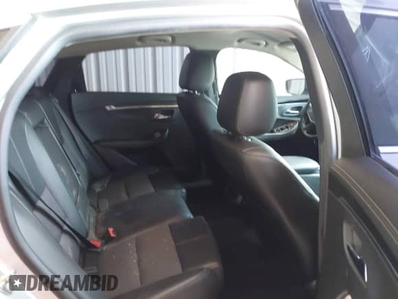 ✅ 2015 Chevrolet Impala LT • VIN: 2G1125S38F9238589 • Lot: 42904760. Wystawiony na IAAI z przebiegiem 197 938 mil mil. Skorzystaj z bezpłatnego archiwum sprzedaży aukcyjnych z USA i zobacz szczegółowy raport historii pojazdu na DreamBid. Zdjęcie 8.