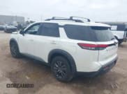 ✅ 2022 Nissan Pathfinder SV • VIN: 5N1DR3BA7NC201913 • Lot: 42386381. Listed on IAAI with 79,632 mi. Free auction sales archive from the USA and detailed vehicle history report at DreamBid. Image 3.