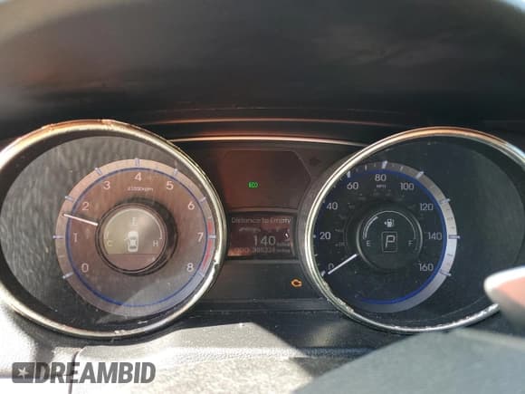 ✅ 2012 Hyundai Sonata Limited • VIN: 5NPEC4AB1CH414268 • Lot: 75831364. Listed on Copart with 305,336 mi. Free auction sales archive from the USA and detailed vehicle history report at DreamBid. Image 9.