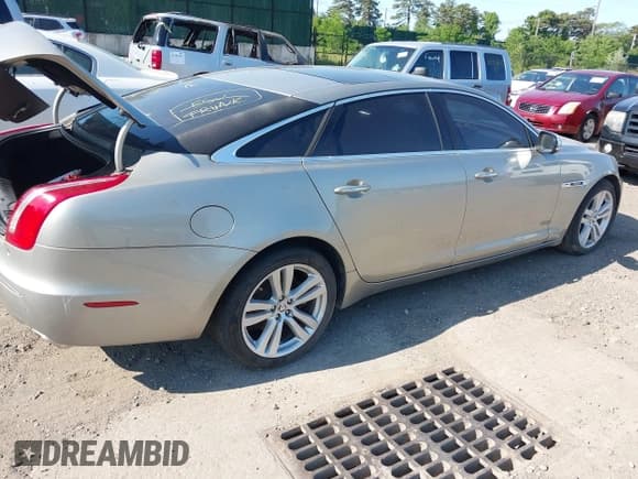 ✅ 2012 Jaguar XJ XJL • VIN: SAJWA2GB2CLV33546 • Lot: 42408734. Listed on IAAI with Not provided. Free auction sales archive from the USA and detailed vehicle history report at DreamBid. Image 4.