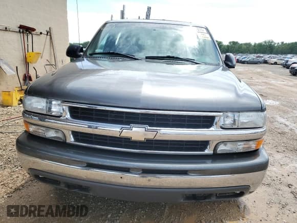 ✅ 2001 Chevrolet Suburban LS • VIN: 3GNEC16T11G137294 • Лот: 53555015. Опубликован ранее на Copart с пробегом 161 674 миль. Бесплатный доступ к архиву аукционных продаж из США и подробный отчёт об истории автомобиля на DreamBid. Изображение 5.