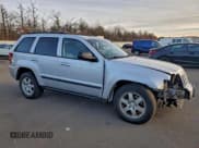 ✅ 2009 Jeep Grand Cherokee Laredo • VIN: 1J8GR48K39C535605 • Лот: 94365465. Опубликован ранее на Copart с пробегом 147 085 миль. Бесплатный доступ к архиву аукционных продаж из США и подробный отчёт об истории автомобиля на DreamBid. Изображение 4.