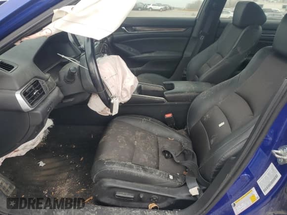 ✅ 2020 Honda Accord Sport • VIN: 1HGCV2E32LA004578 • Lot: 82005504. Wystawiony na Copart z przebiegiem 82 348 mil. Bezpłatny archiwum sprzedaży aukcyjnych z USA i szczegółowy raport historii pojazdu na DreamBid. Zdjęcie 7.