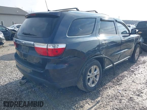 ✅ 2013 Dodge Durango Crew • VIN: 1C4RDHDG5DC674571 • Lot: 43702960. Wystawiony na IAAI z przebiegiem 232 376 mil. Bezpłatny archiwum sprzedaży aukcyjnych z USA i szczegółowy raport historii pojazdu na DreamBid. Zdjęcie 4.